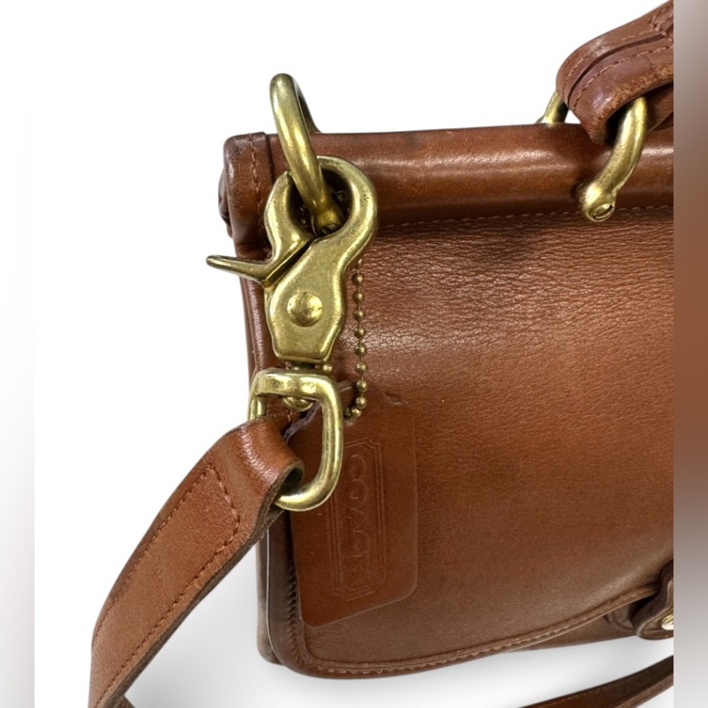 Vintage Coach Willis British Tan Crossbody Bag - Picture 3 of 13